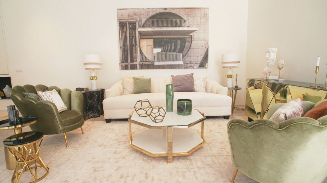 El interior cuida los detalles pero apuesta por el minimalismo y los colores neutros.