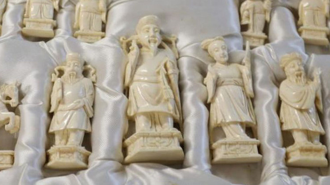 Piezas de marfil antiguas