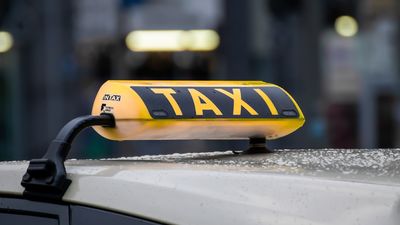 Vuelve Taxilux en Madrid: cómo ver las luces de Navidad en taxi y por un precio de 40 euros
