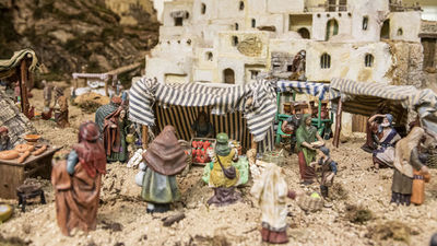 Pozuelo de Alarcón inaugura su Gran Belén situado en el Patio de Segovia