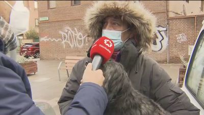 Una mujer desahuciada y sin trabajo vive en una furgoneta y pide ayuda: “Paso mucha soledad y mucho miedo”