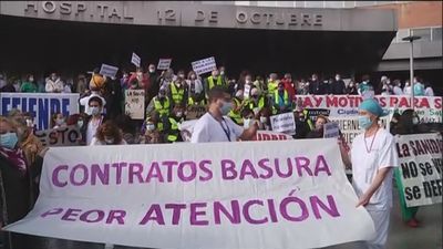 Protestas de sanitarios en varios hospitales por los traslados al hospital Zendal y la falta de contrataciones