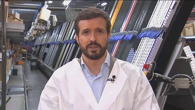 Casado propone un pacto de Estado para dedicar el 2% del PIB a investigación
