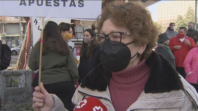 Carabanchel sale a la calle contra los locales de apuestas