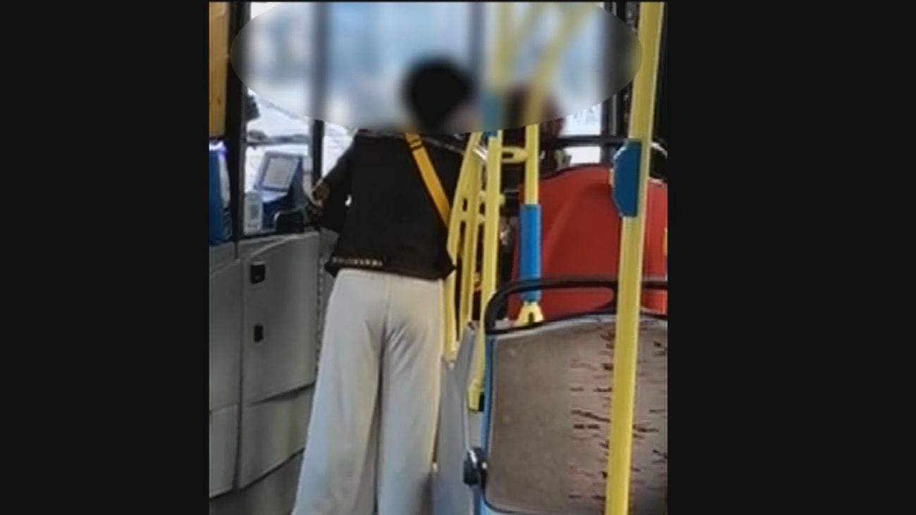 Más enfrentamientos en el transporte público de Madrid por el uso de la mascarilla