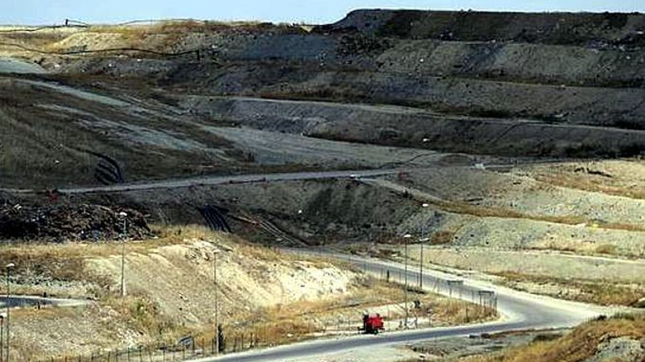 Convocan una concentración en contra de la ampliación de vertedero de Pinto