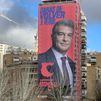 Laporta cuelga una pancarta gigante frente al Bernabéu