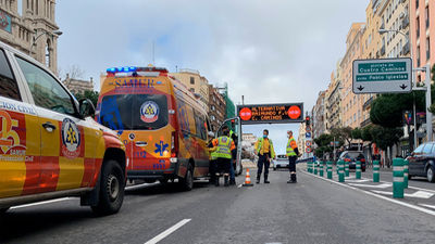 En estado crítico un anciano atropellado en Raimundo Fernández Villaverde