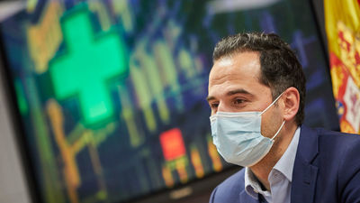 Aguado pide al Gobierno de España más dosis de vacunas para Madrid: "No hay que bajar la guardia"