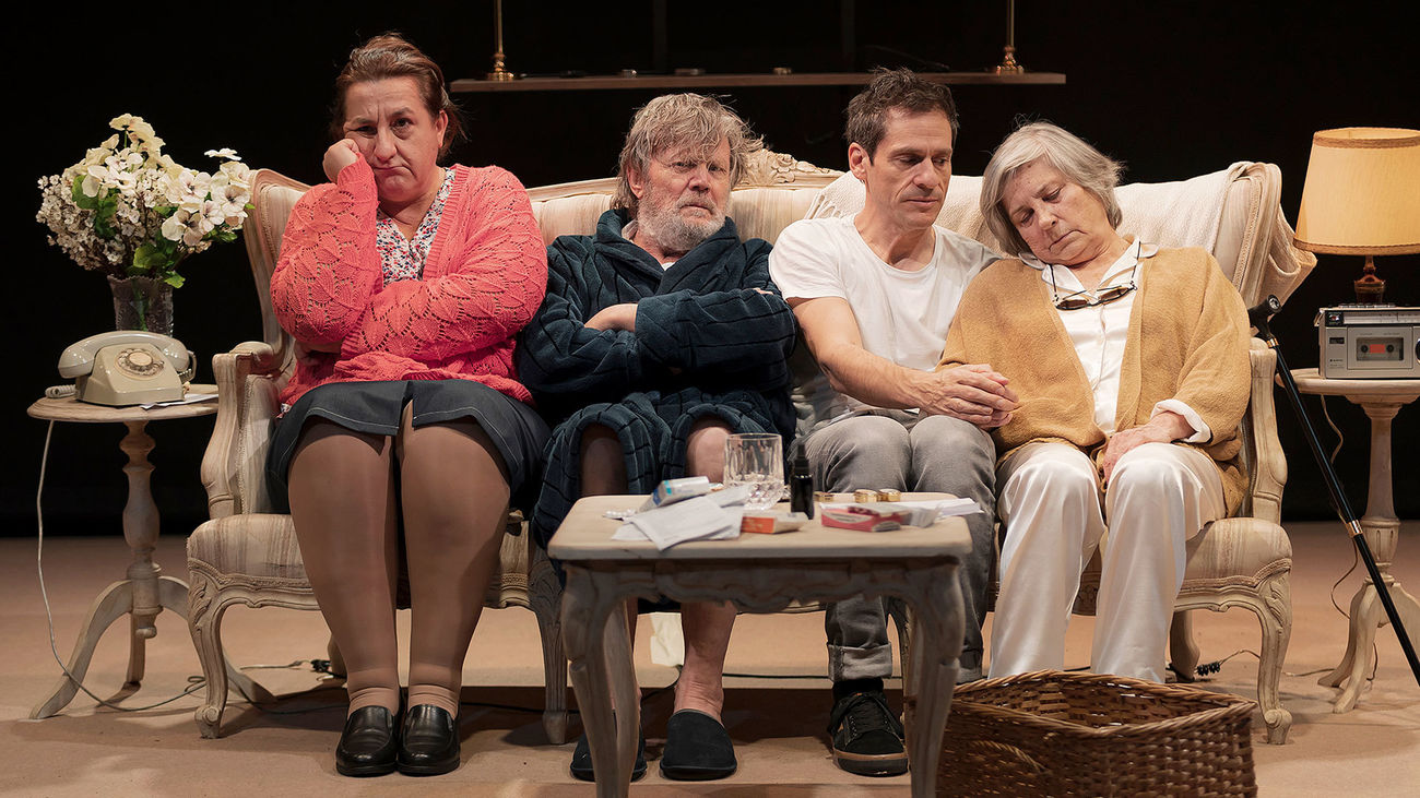 Eloy Arenas vuelve al Teatro Lara con ‘Familia Camino’, una obra llena de "humor y amargura"