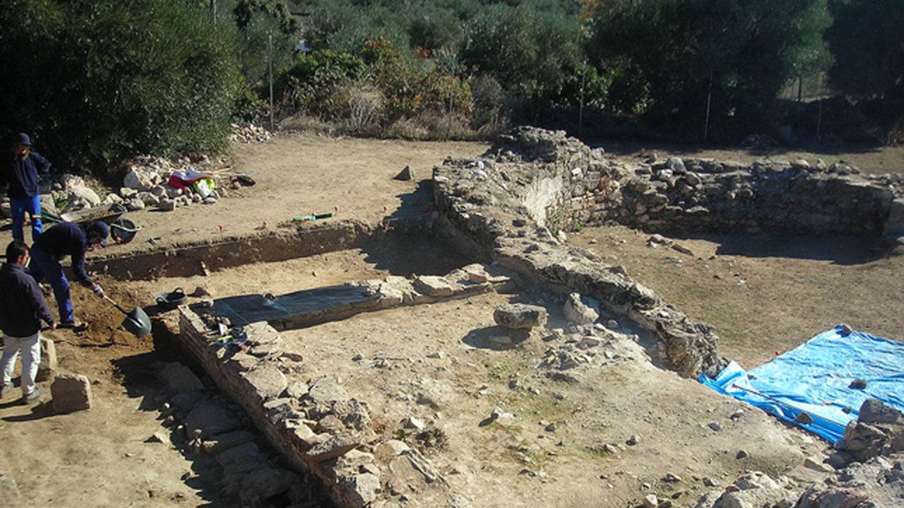 Excavaciones en el yacimiento de 'La Mezquita' en Cadalso de los Vidrios