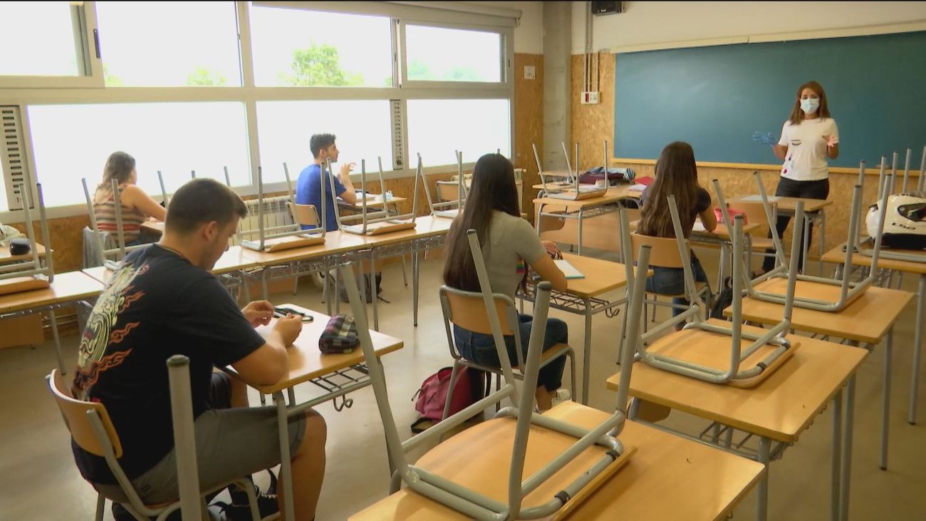 El TSJC impone a la Generalitat catalana que al menos un 25% de las clases se den en castellano