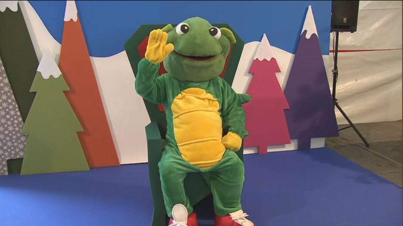 Cinco carrozas de los Reyes Magos llegan a Fuenlabrada para recoger las cartas de los más pequeños