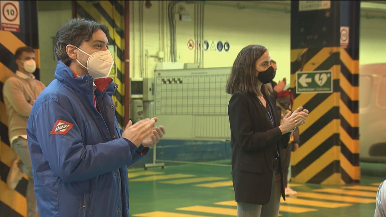 Metro de Madrid homenajea a sus empleados por la labor social desarrollada durante la pandemia
