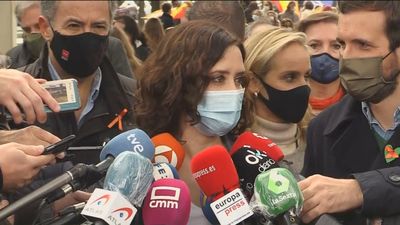 Ayuso asegura que el concierto de Raphael en el WiZink cumplió la normativa