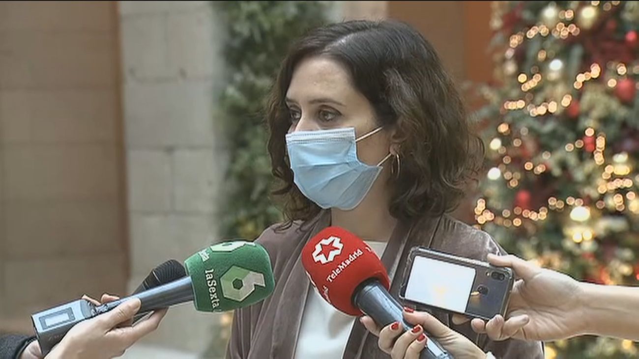 Ayuso pide a Sanidad más vacunas para Madrid en el menor tiempo posible