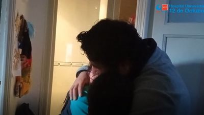 La historia de lucha de Orlando contra el coronavirus para estar en casa por Navidad