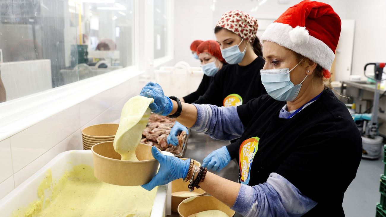 Cenas de Nochebuena en Madrid que son una avalancha de solidaridad