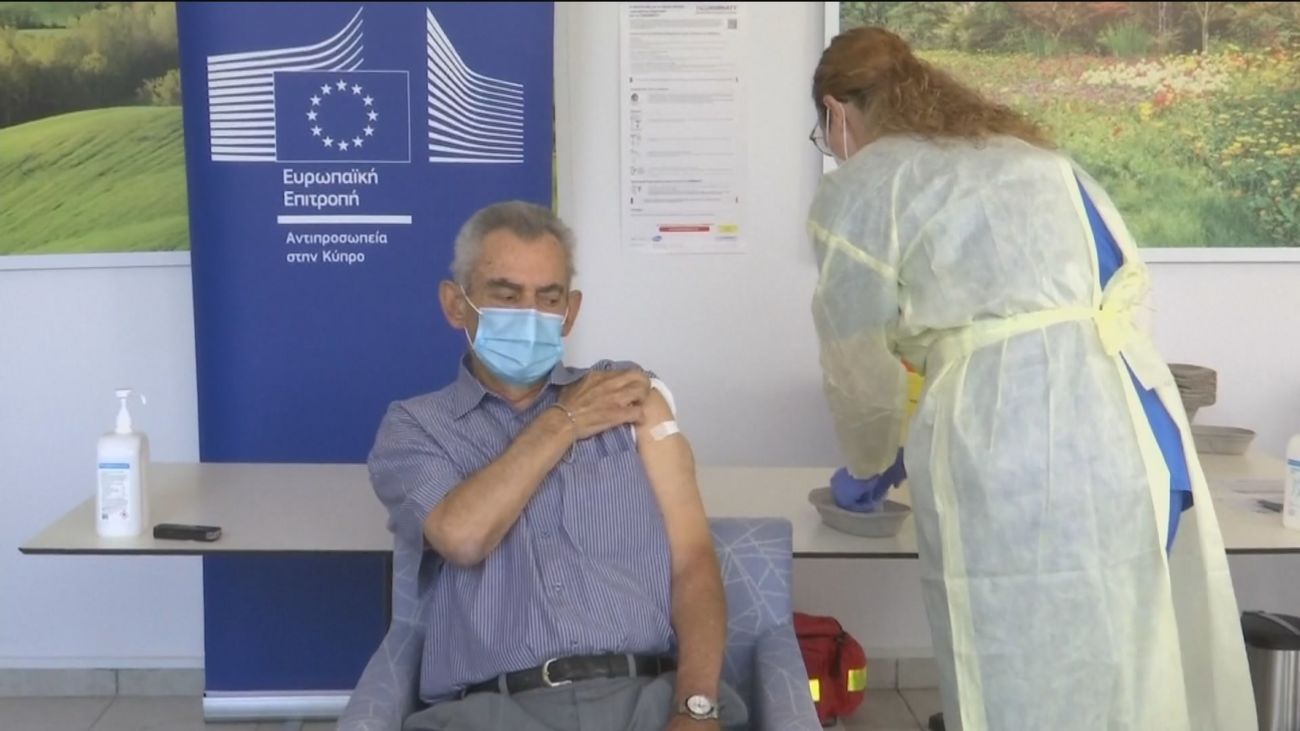 La vacuna lleva esperanza a Europa antes de las fiestas de fin de año