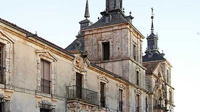 Un paseo por la historia del Palacio de Goyeneche