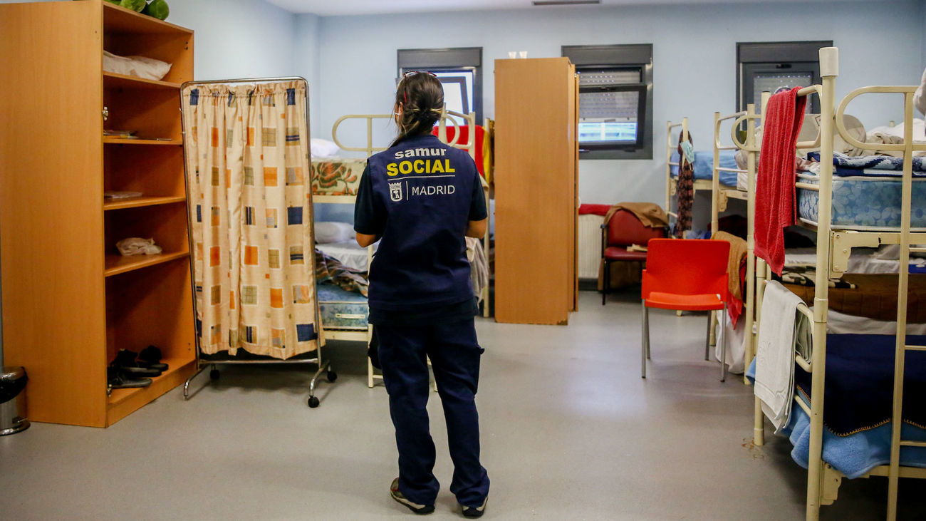 Madrid habilitará albergues para familias vulnerables ante el temporal de frío
