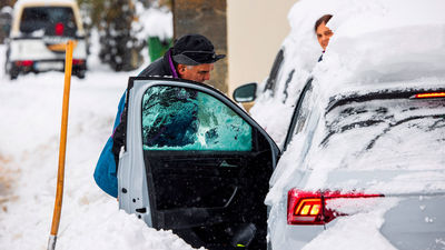 Cinco claves para mantener la calma y circular bajo la nieve