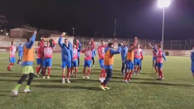 Así fue la fiesta del Navalcarnero tras eliminar de la Copa al Las Palmas