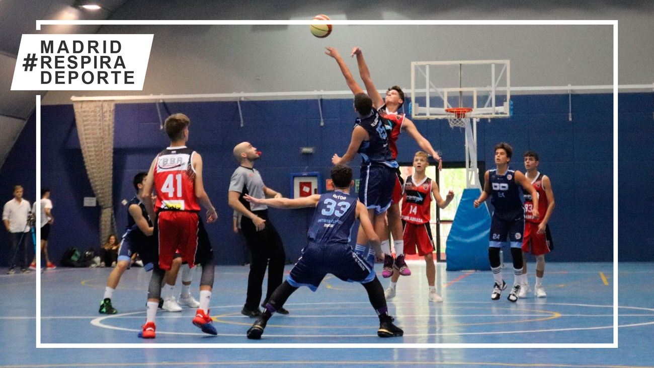 Partido de la liga de baloncesto de Madrid
