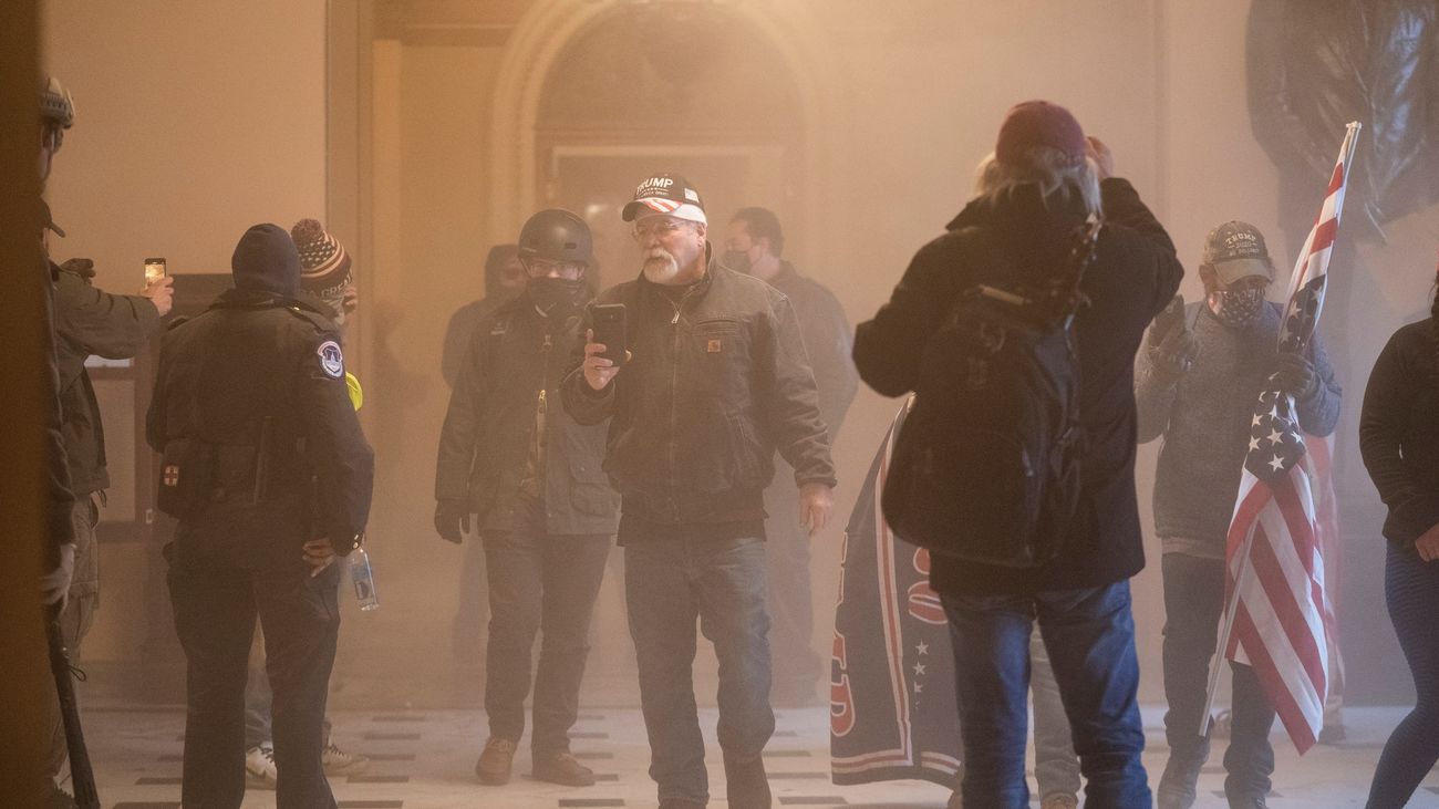 Especial Informativo - Asalto al Capitolio de EEUU 06.01.21