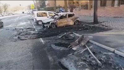 Vandalismo en Vallecas, con varios coches calcinados en la noche de Reyes