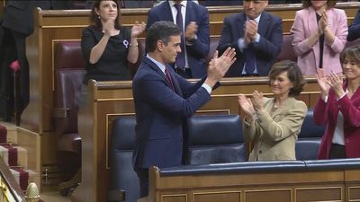 Sánchez cumple un año de investidura mientras prepara cambios en su Gobierno