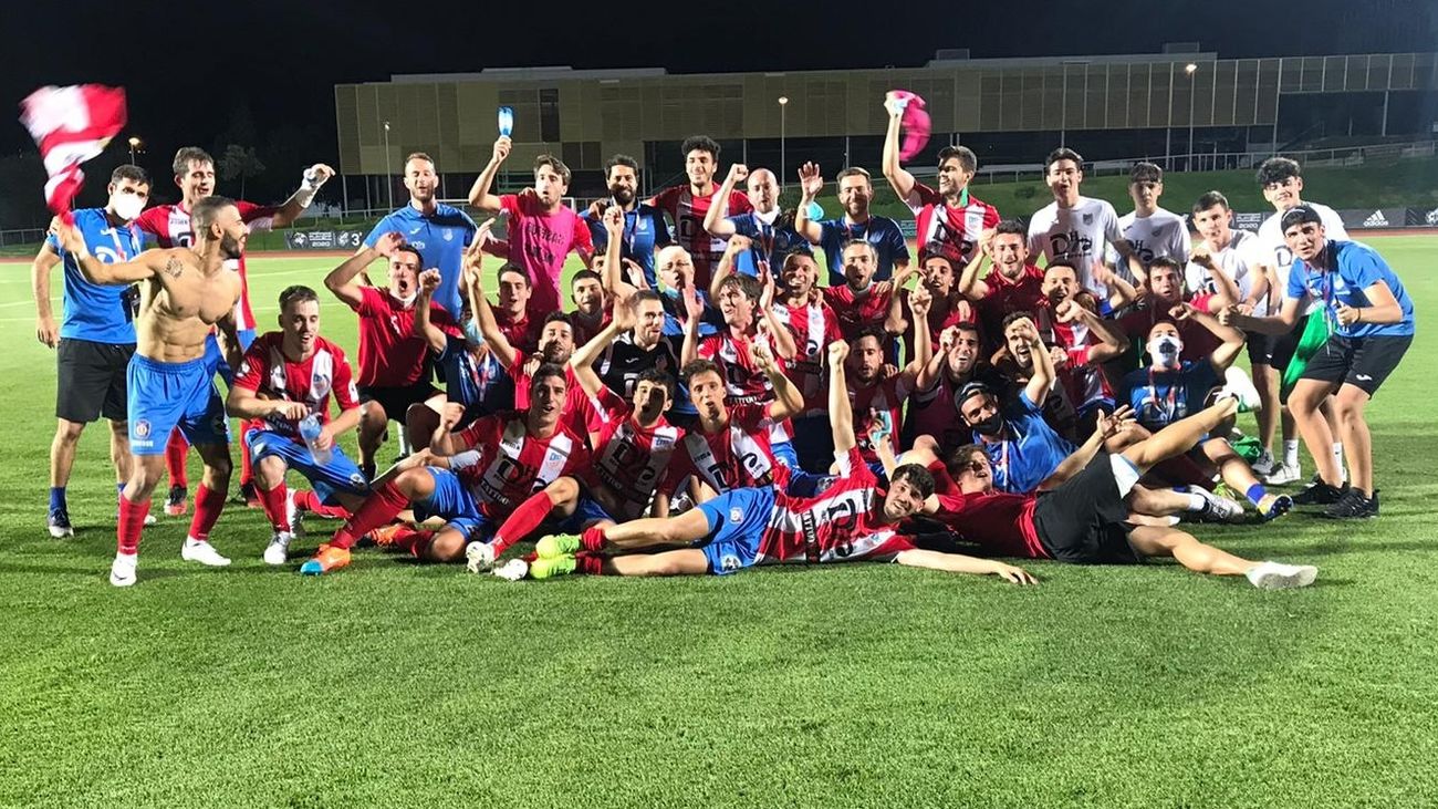 El Navalcarnero hace historia; Las Rozas quiere seguir su estela