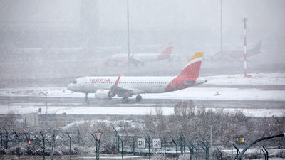 Atrapados en un avión a causa de la nieve