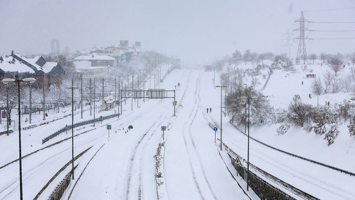 Así amanece la carretera M-503 en Pozuelo de Alarcón / EUROPA PRESS