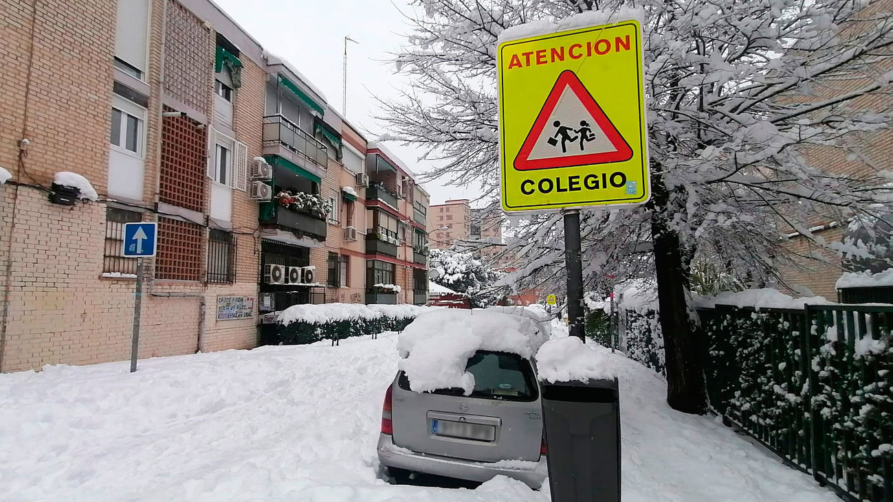 Preocupa la situación en  62 centros escolares en Madrid sin el  acceso garantizado