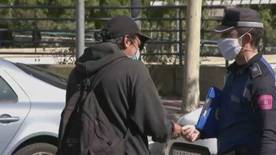 En vigor las restricciones en 41 zonas básicas de salud y 14 localidades, que afectan a 1,2 millones de madrileños