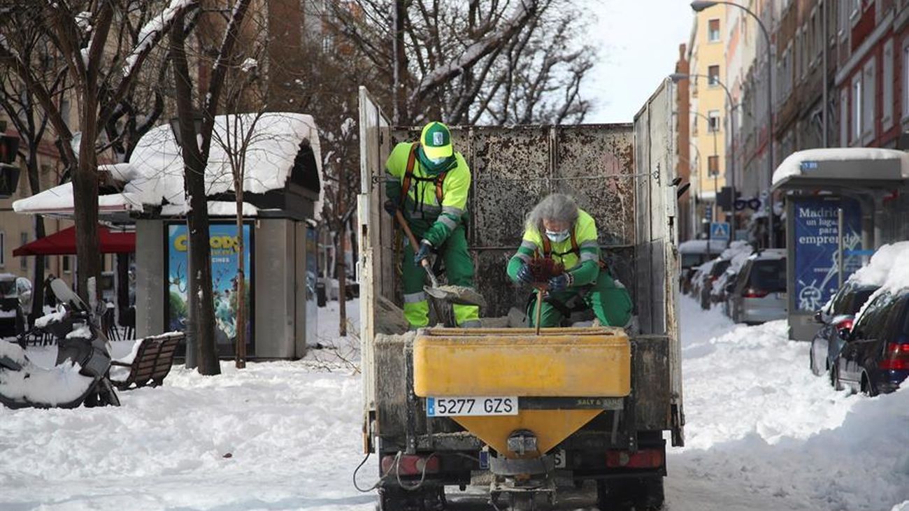 Seis centros de salud y 79 consultorios locales de Madrid, cerrados por la nevada