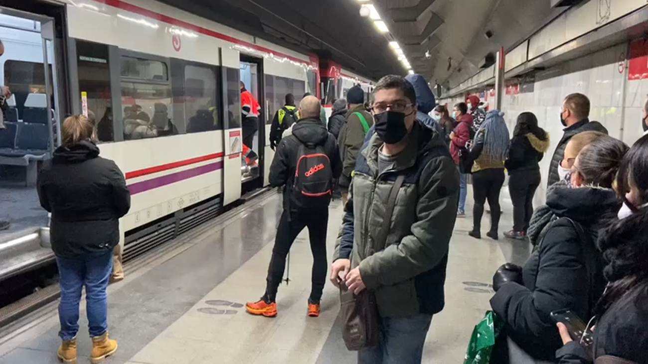 Susto en la estación de Méndez Álvaro, en la C-5 de Renfe, tras una pequeña explosión
