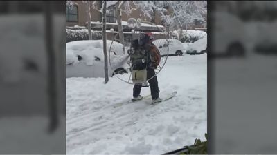 Estos son los  trineos improvisados por los madrileños para disfrutar de la cara más amable de Filomena