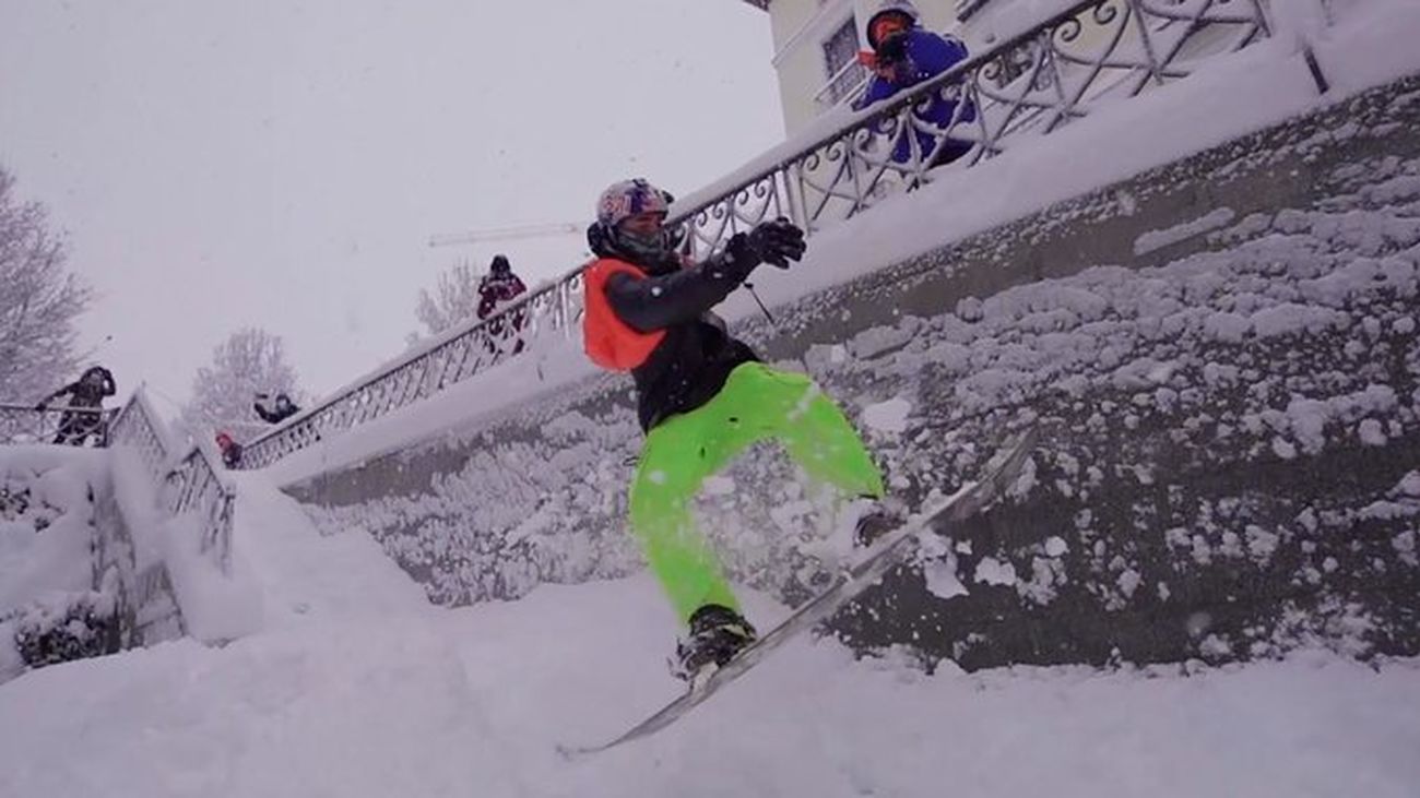 Danny León, un skater hace snow por Madrid