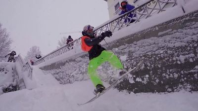 Danny León, un skater hace snow por Madrid