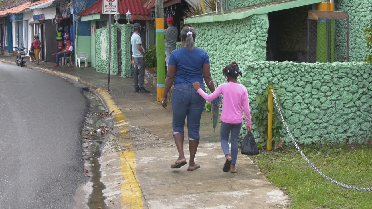 Sosúa, un pueblo fundado por refugiados judíos y con que tiene un castillo alienígena