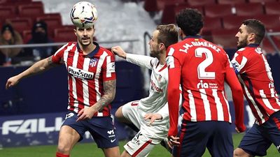 2-0. El Atlético gana al Sevilla y ya es campeón de invierno
