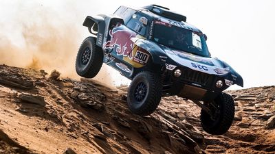 Peterhansel gana la etapa; Sainz sin opciones al triunfo final