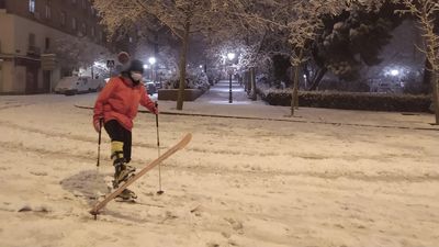 Los fisioterapeutas advierten del peligro de hacer deporte con la nieve caída