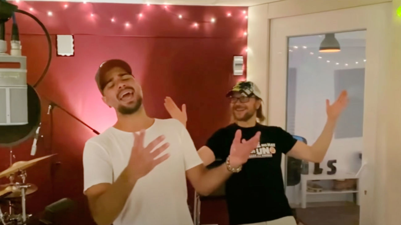 Iván Torres, vocalista de 'Efecto pasillo', "entusiasmado y sorprendido" por su nominación a los Goya