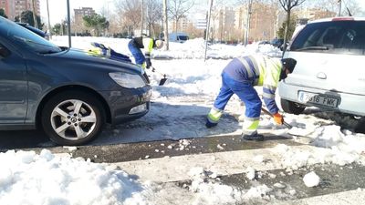 Fuenlabrada despeja más de 90 kilómetros de calles y reparten más de 200 toneladas de sal