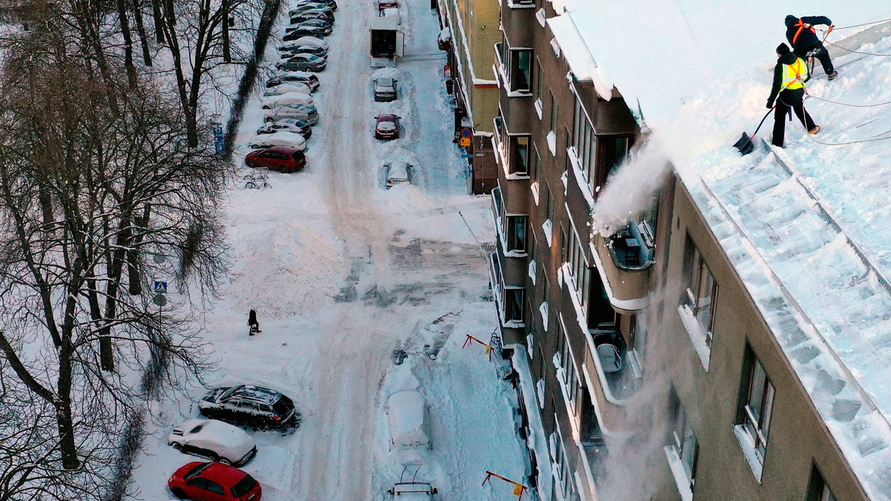 ¿Cómo debemos reclamar daños en nuestra comunidad de vecinos por la nevada?