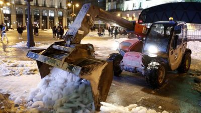Críticas de la oposición a Almeida por la gestión de la nevada, pero apoyo a la petición de zona catastrófica