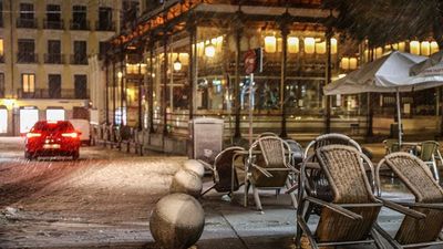 Madrid adelanta el toque de queda y cierra bares y restaurantes a partir de las 22.00 horas